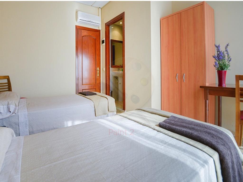 Hostal Torremirona ซาลท์ ภายนอก รูปภาพ
