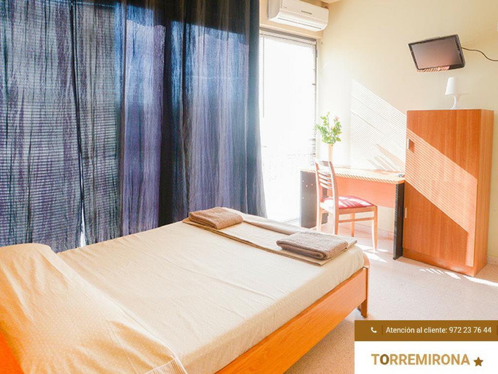 Hostal Torremirona ซาลท์ ห้อง รูปภาพ